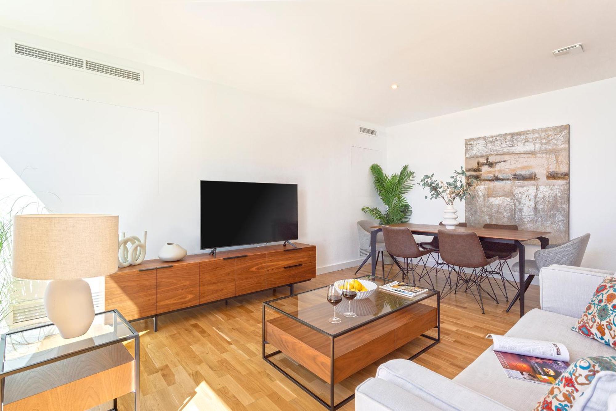Malagueta Beach Front Luxury Apartment By Rent Me Malaga Zewnętrze zdjęcie